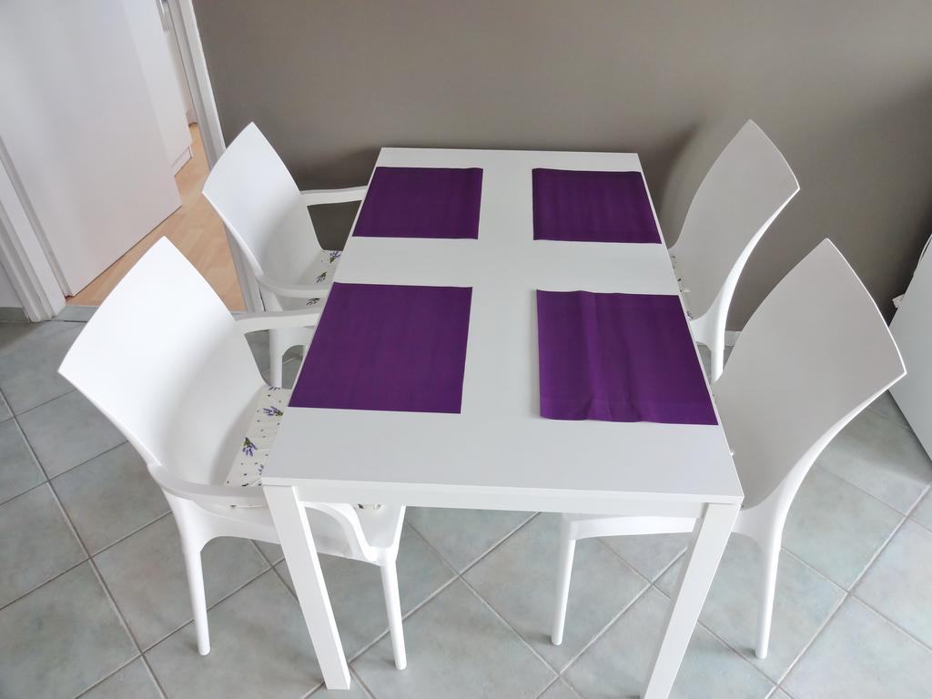 Albizia Apartments Balatonfured Bagian luar foto